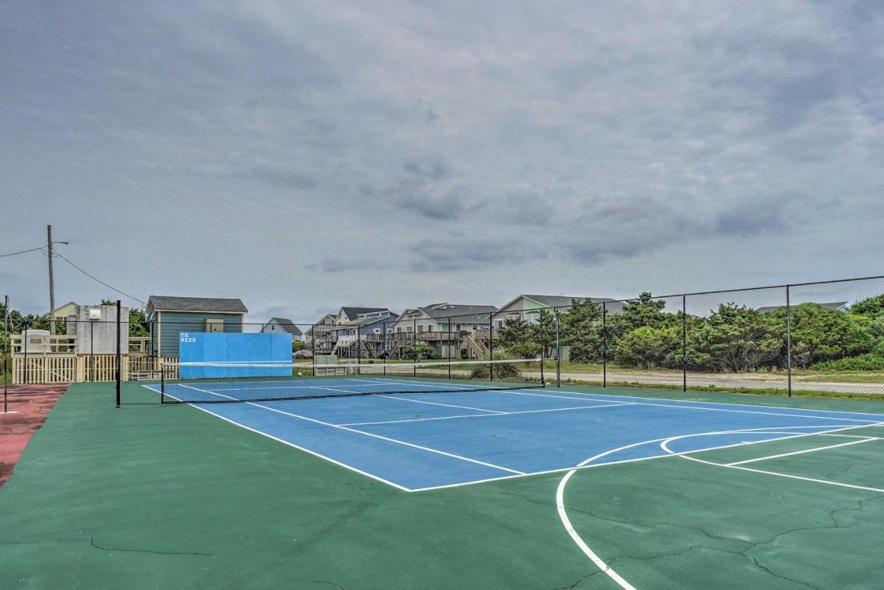 Convenient Retreat With Balcony And Ocean Views! North Topsail Beach Exterior photo
