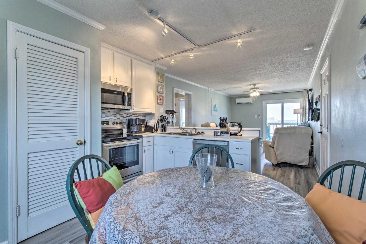 Convenient Retreat With Balcony And Ocean Views! North Topsail Beach Exterior photo